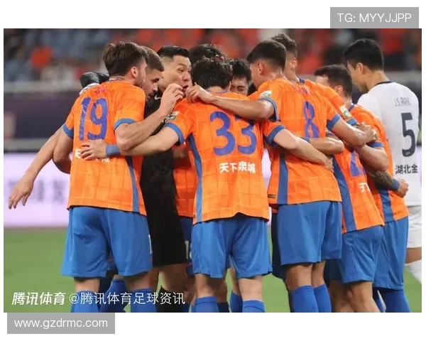 官方泰山续约国青队长五年新约