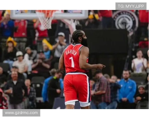 快船19分大逆转小卡砍28分 快船19分大逆转小卡砍28分